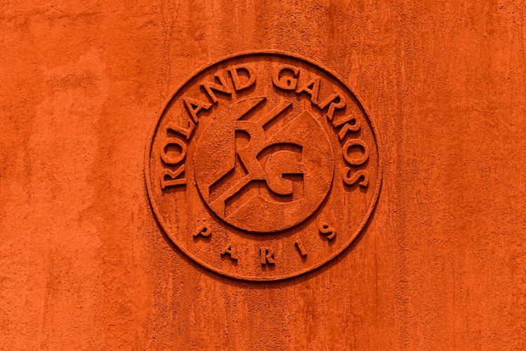 The Road to Roland Garros: Clay Season Heats Up - Golden Slam Tennis Apparel